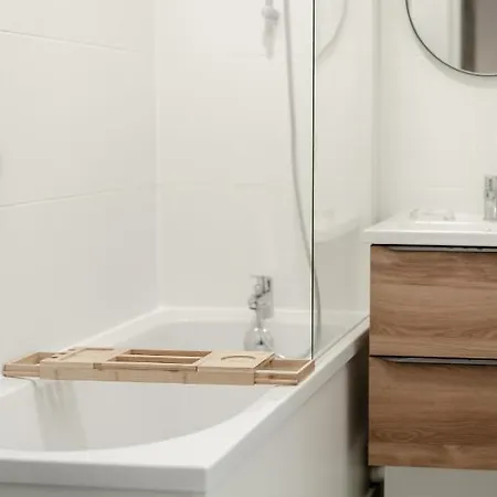 Spacieux Avec Cour Parfait Pour Famille Et Amis * Reims