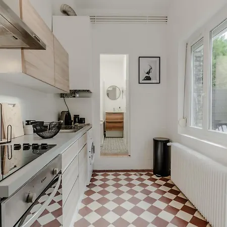 Spacieux Avec Cour Parfait Pour Famille Et Amis * Реймс