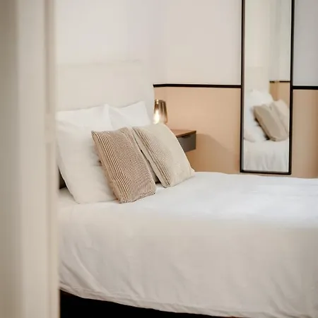 Spacieux Avec Cour Parfait Pour Famille Et Amis Апартаменты Реймс
